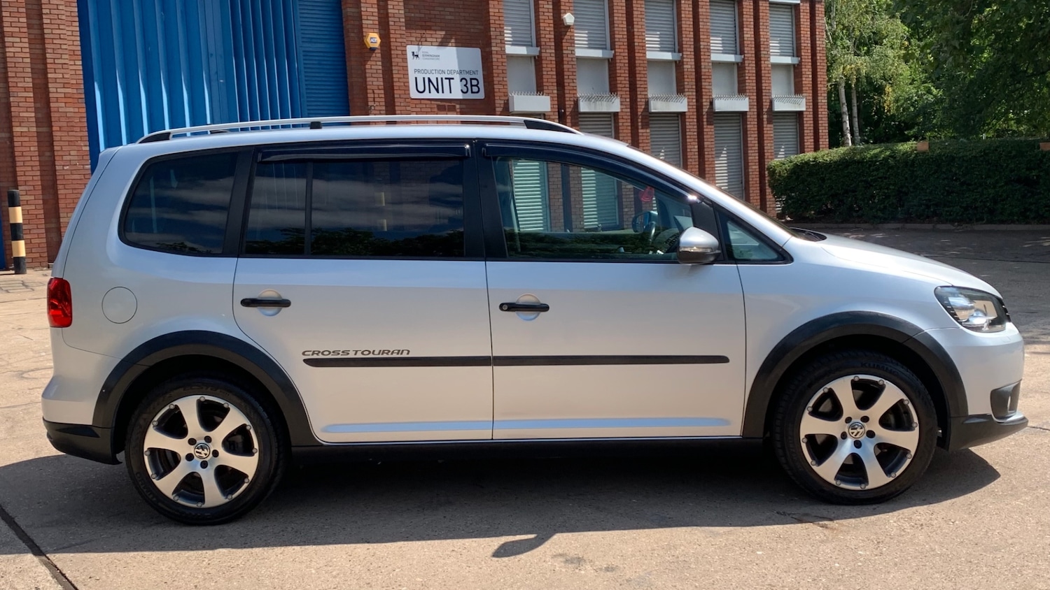 Vehicle 21