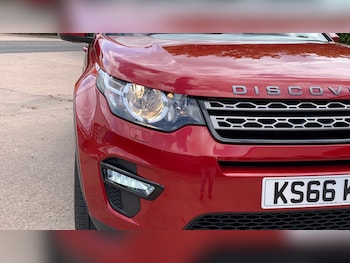 Used Land Rover Discovery Sport 2016 for sale - 75856401: Photo