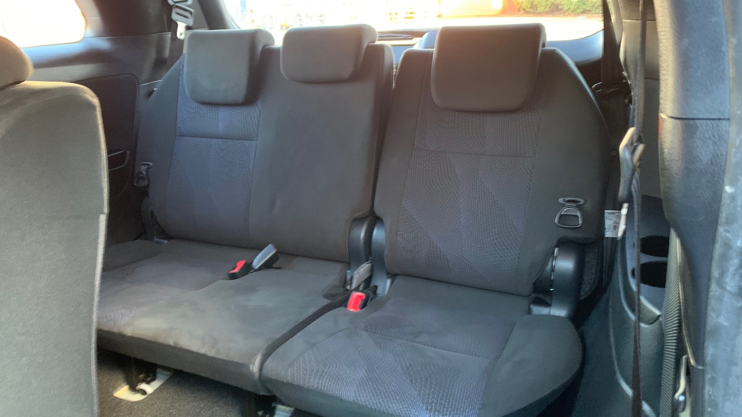 Used Toyota Estima 2019 for sale - 76672988: Photo 18