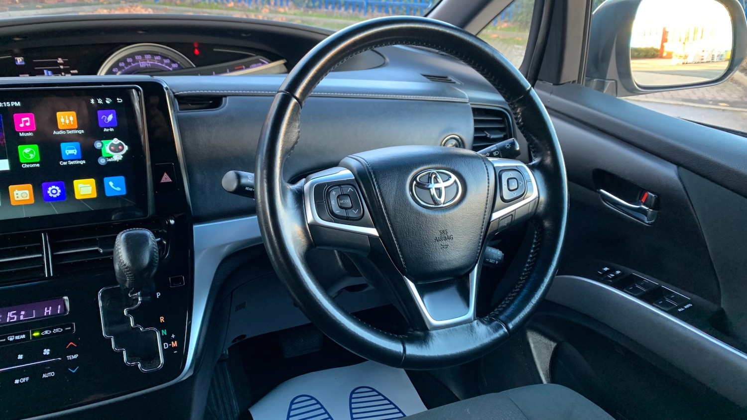 Used Toyota Estima 2019 for sale - 76672988: Photo 20