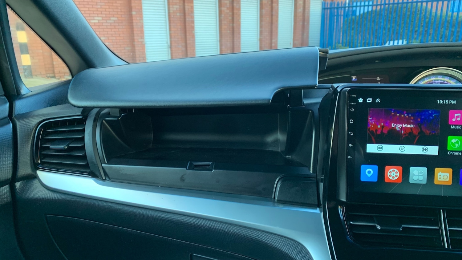 Used Toyota Estima 2019 for sale - 76672988: Photo 28