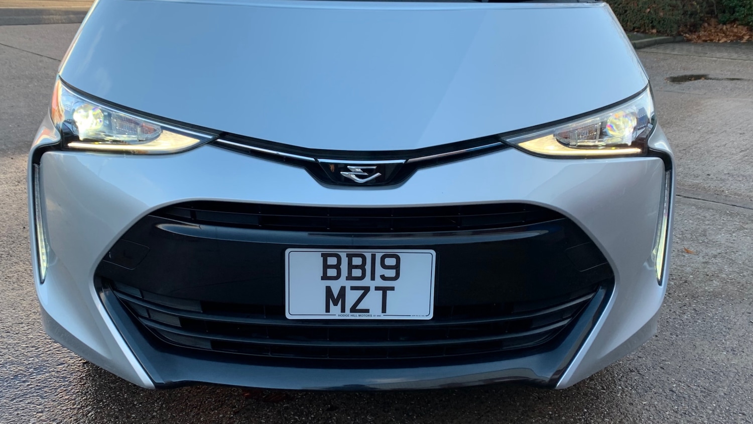 Used Toyota Estima 2019 for sale - 76672988: Photo 34