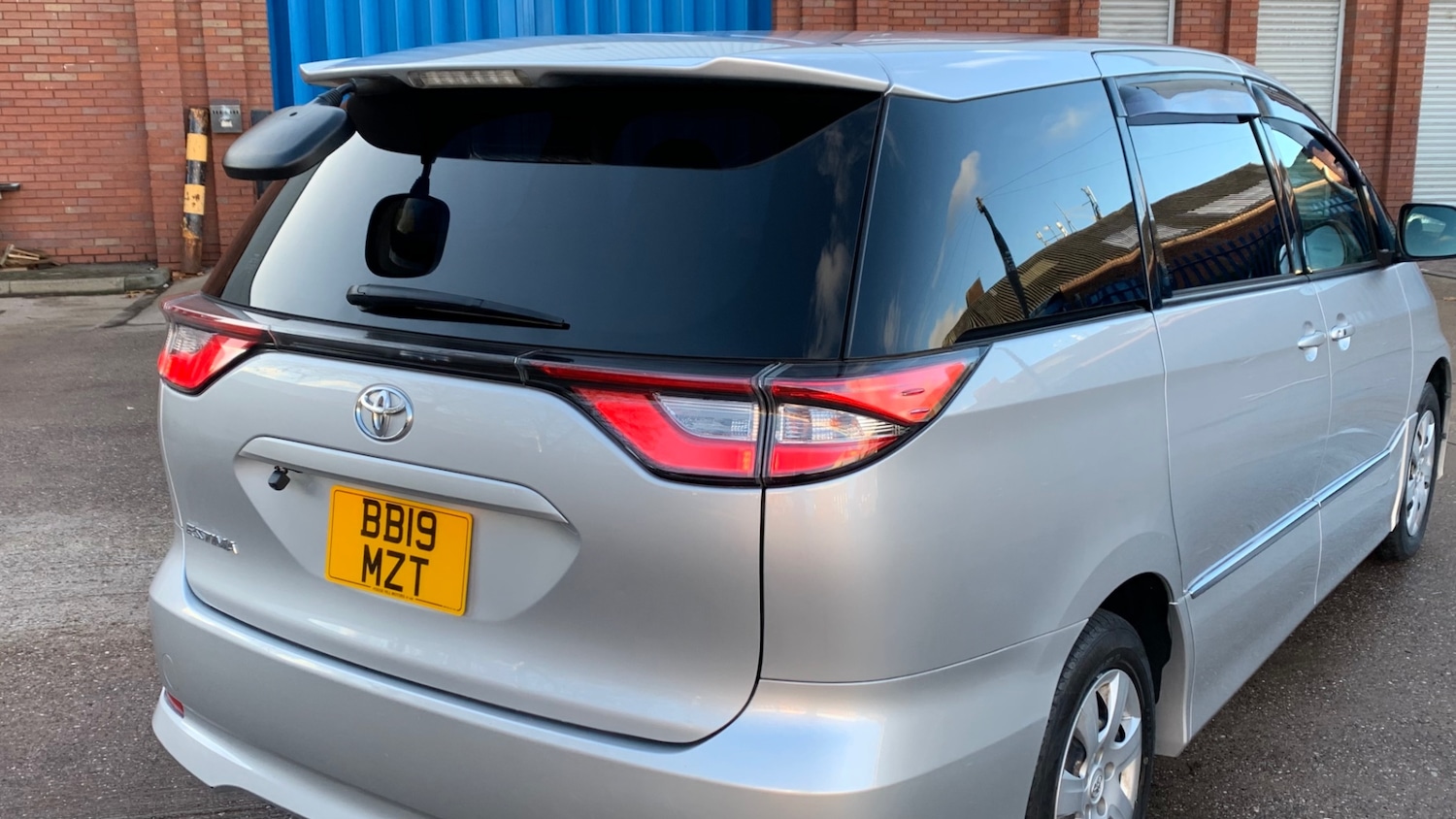 Used Toyota Estima 2019 for sale - 76672988: Photo 37