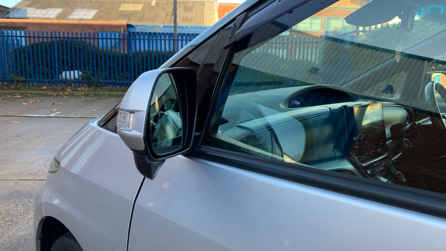 Used Toyota Estima 2019 for sale - 76672988: Photo 39