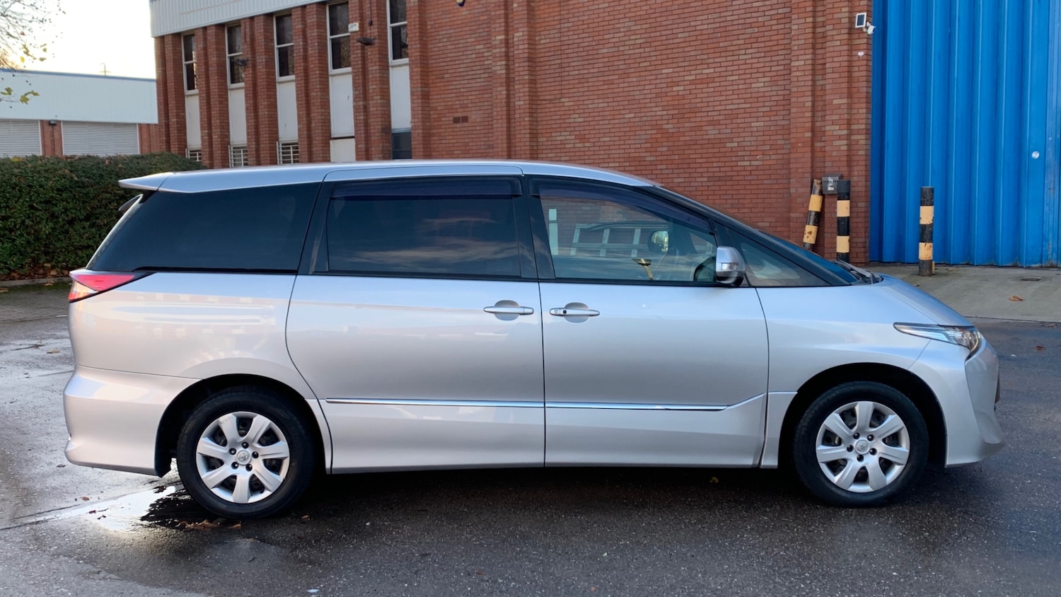 Used Toyota Estima 2019 for sale - 76672988: Photo 4