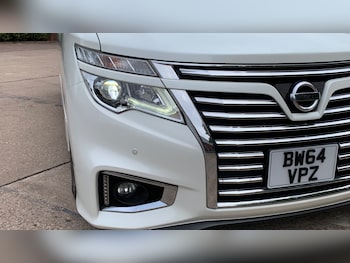 Used Nissan Elgrand 2015 for sale - 75861051: Photo