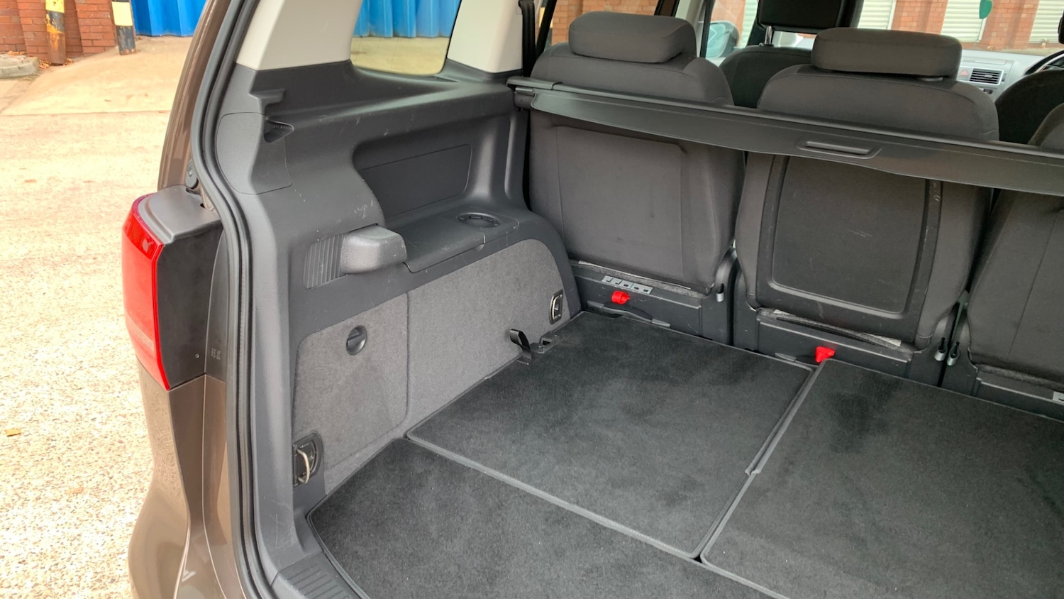 Used Volkswagen Touran 2025 for sale - 76374057: Photo 12