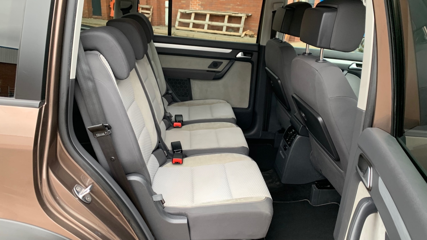 Used Volkswagen Touran 2025 for sale - 76374057: Photo 18