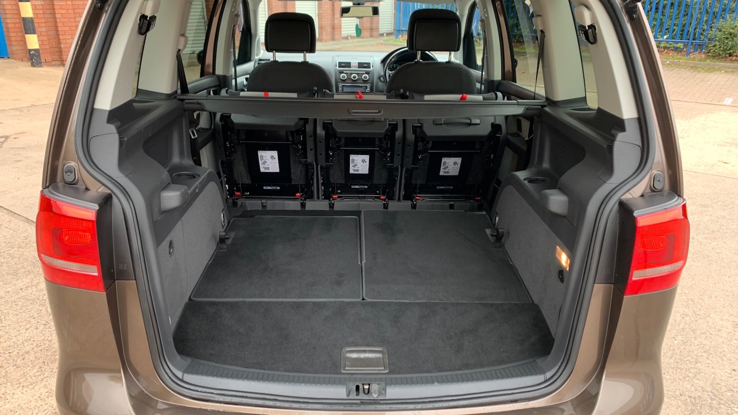 Used Volkswagen Touran 2025 for sale - 76374057: Photo 30