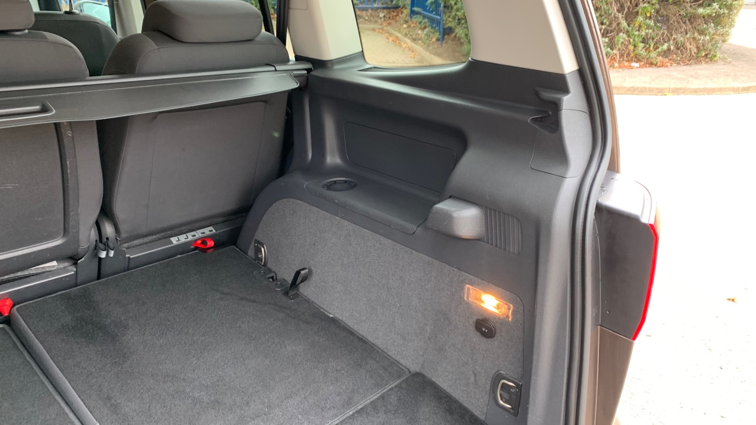 Used Volkswagen Touran 2025 for sale - 76374057: Photo 34