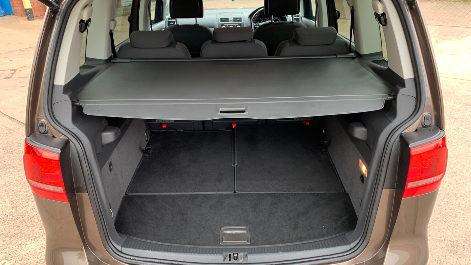 Used Volkswagen Touran 2025 for sale - 76374057: Photo 58