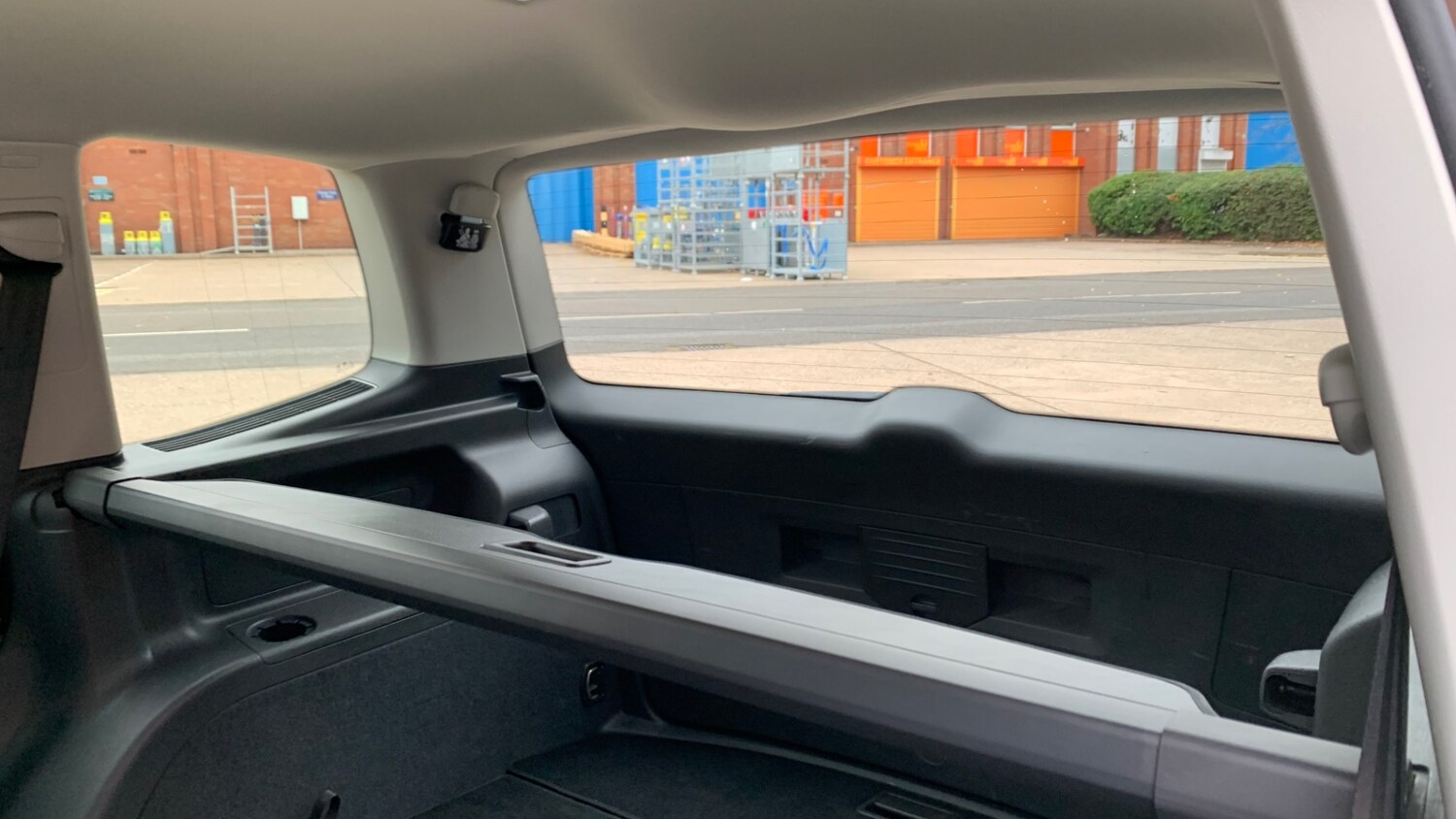 Used Volkswagen Touran 2025 for sale - 76374057: Photo 60