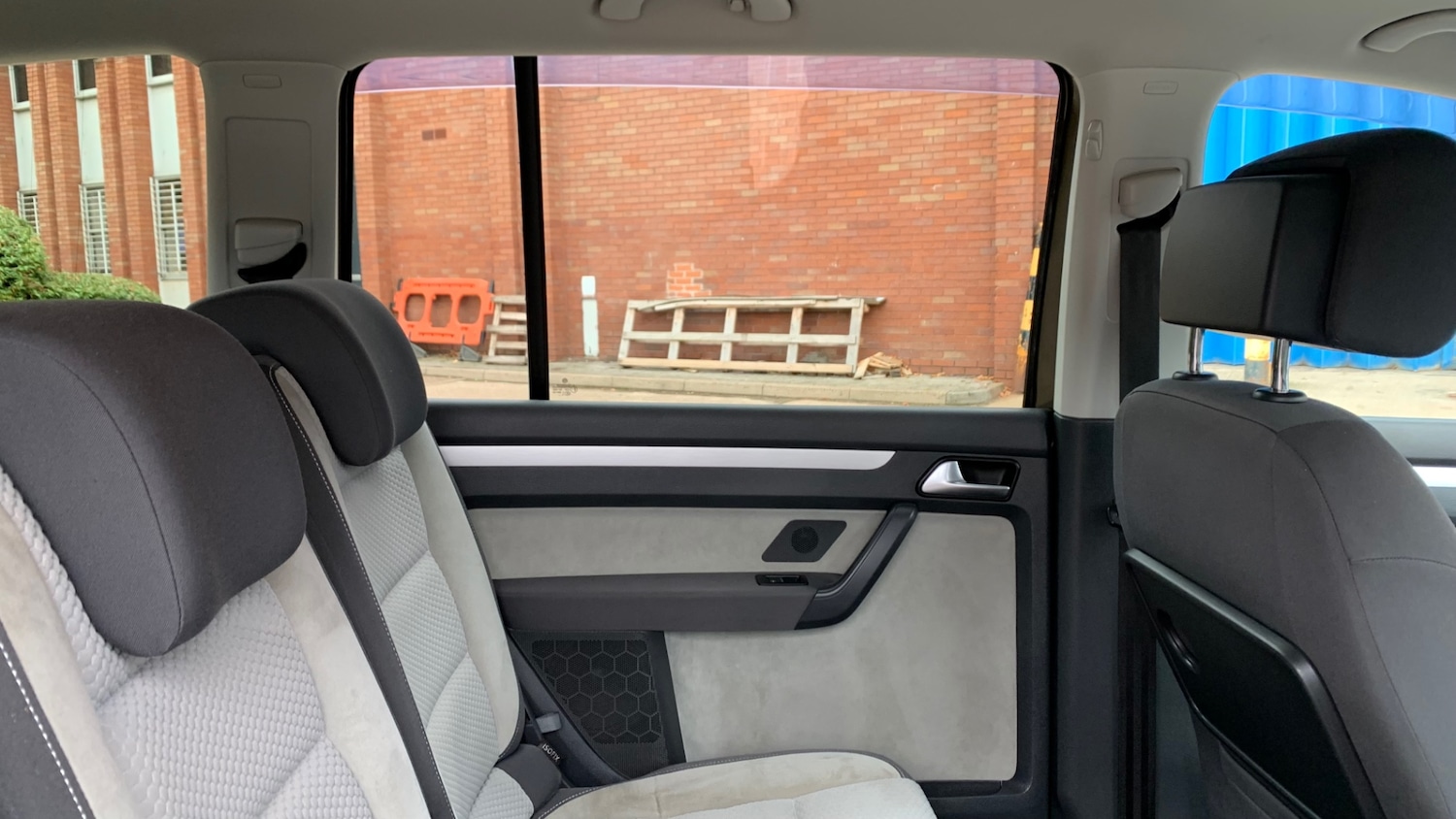 Used Volkswagen Touran 2025 for sale - 76374057: Photo 61