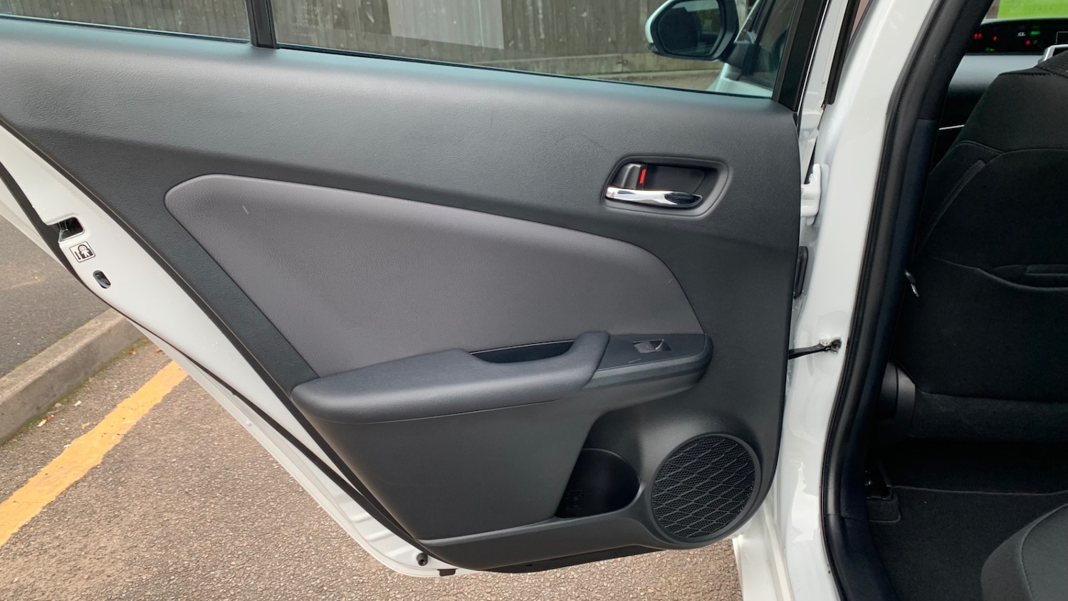 Used Toyota Prius 2024 for sale - 76595275: Photo 24