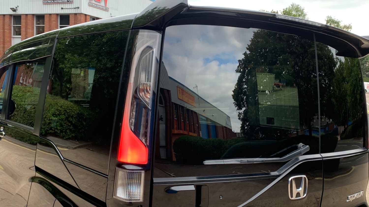 Vehicle 21