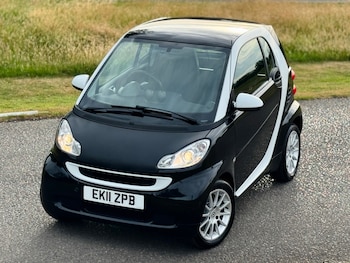 Used smart fortwo 2011 for sale - 79112086: Photo