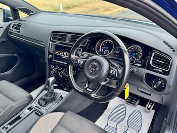Used Volkswagen Golf 2017 for sale - 79228565: Photo