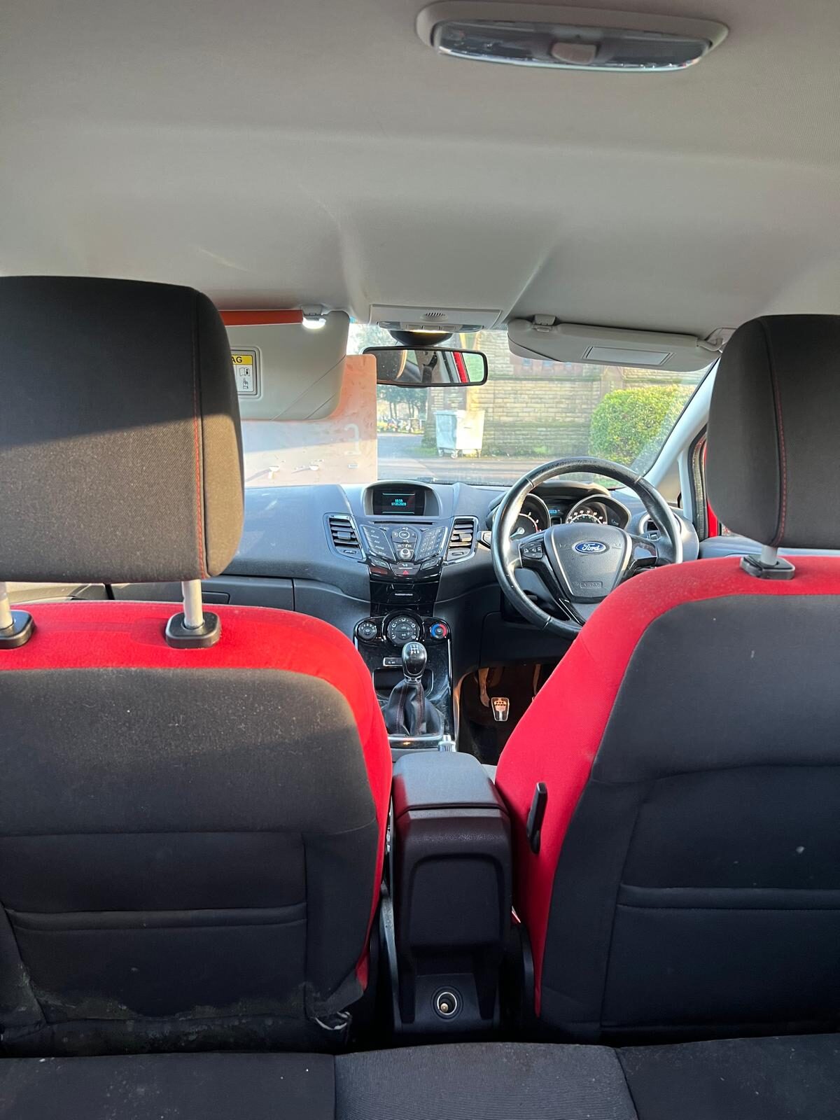 Used Ford Fiesta 2015 for sale - 77530432: Photo 6