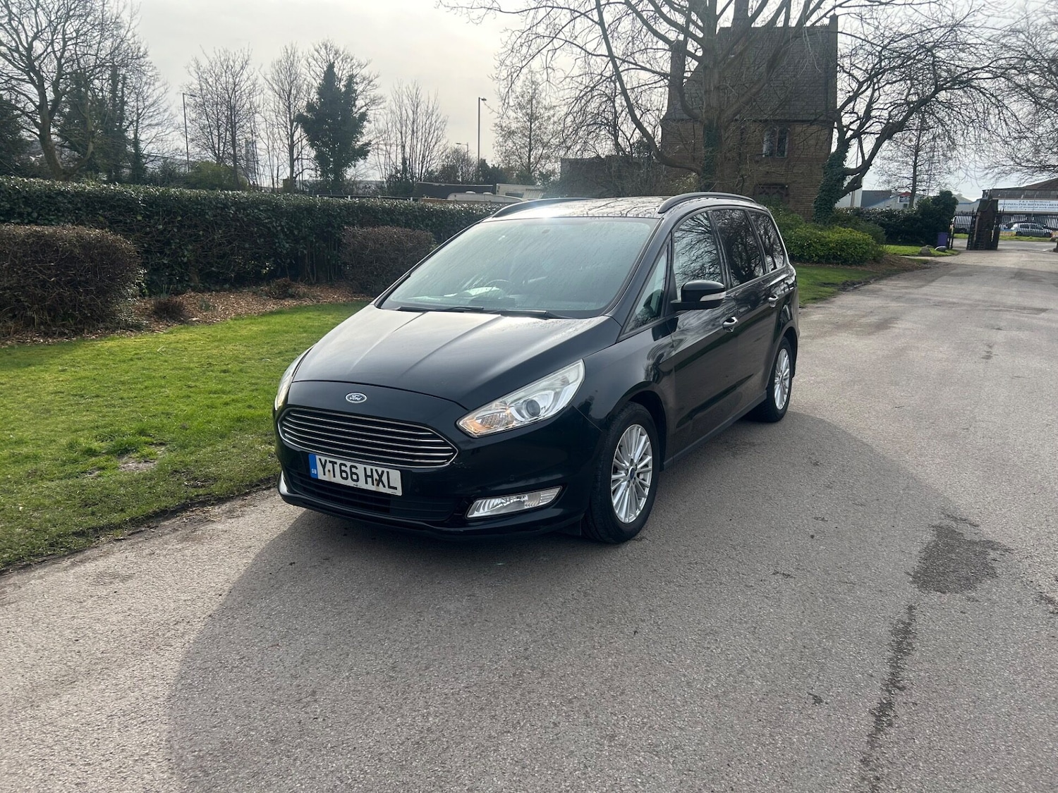 Used Ford Galaxy 2016 for sale - 77589891: Photo 4