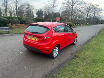 Used Ford Fiesta 2011 for sale - 77530423: Photo