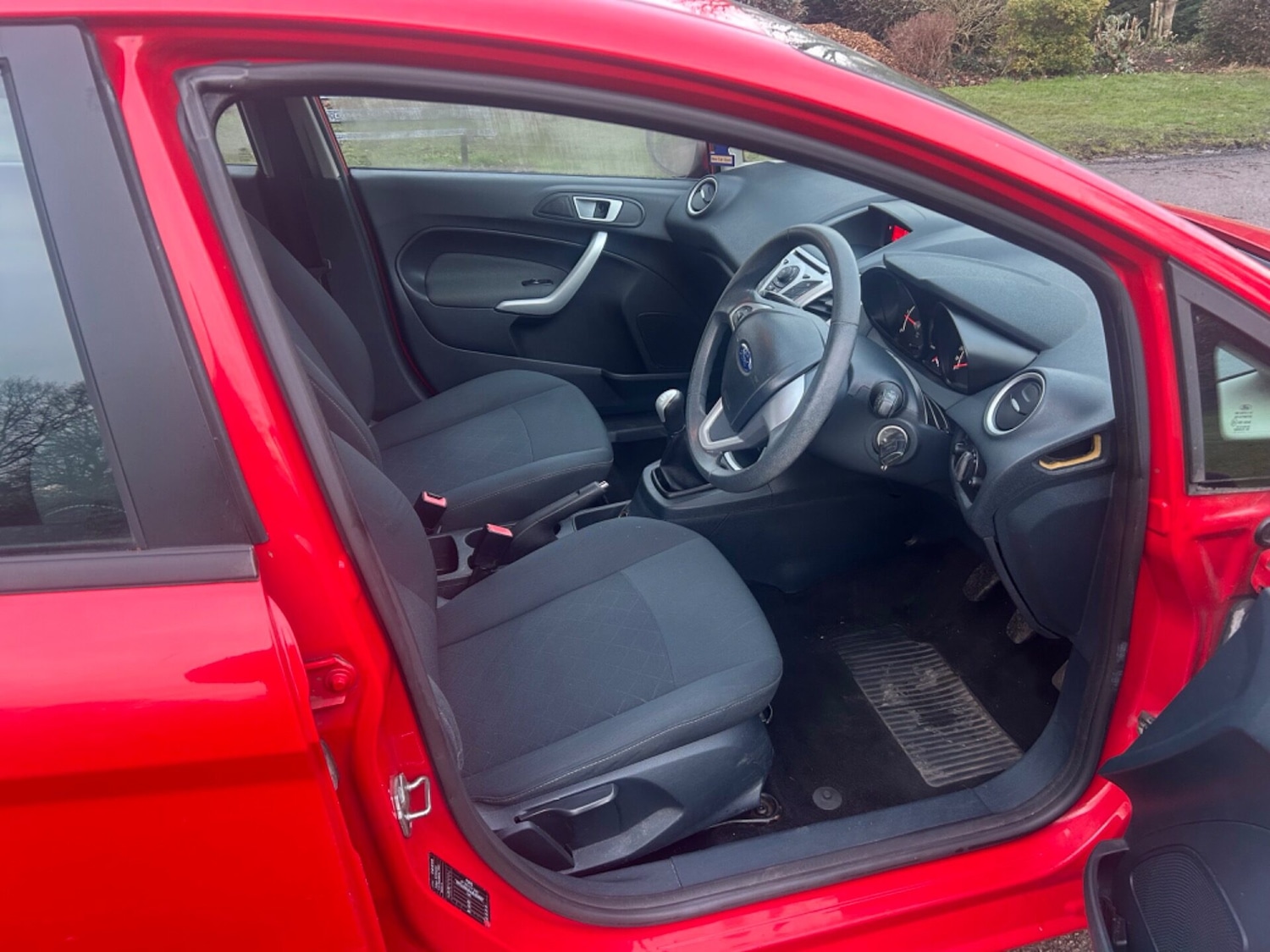 Used Ford Fiesta 2011 for sale - 77530423: Photo 6