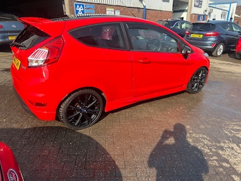 Used Ford Fiesta 2016 for sale - 78366587: Photo