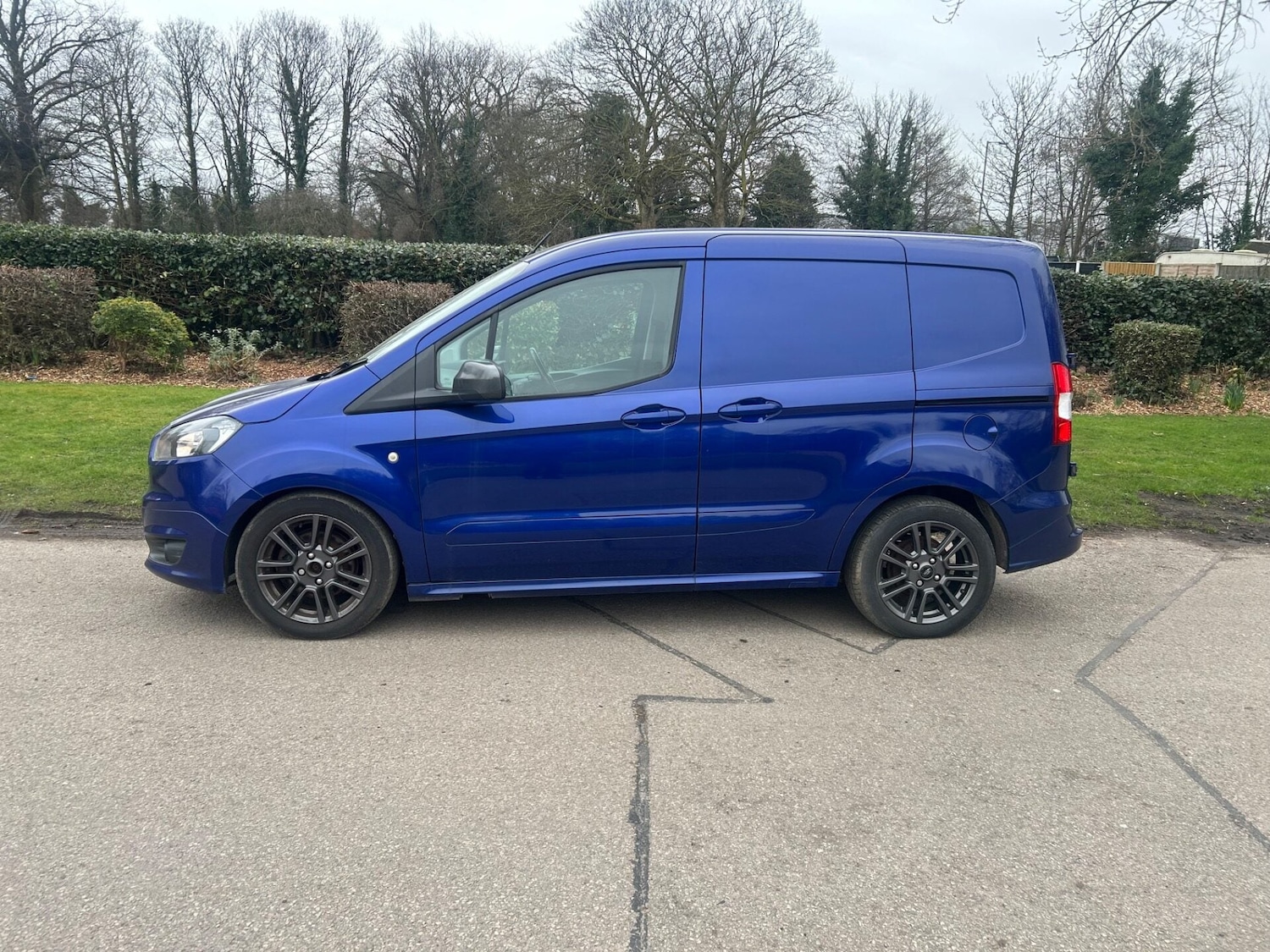 Used Ford Transit Courier 2018 for sale - 77602122: Photo 7