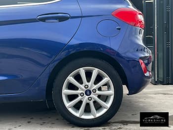 Used Ford Fiesta 2018 for sale - 79652927: Photo