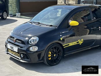 Used Abarth 595 2017 for sale - 79652930: Photo