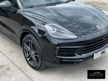 Used Porsche Cayenne 2018 for sale - 79652902: Photo