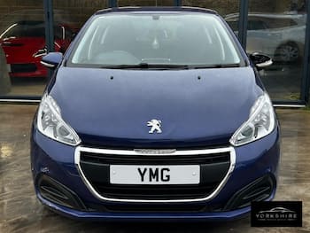 Used Peugeot 208 2015 for sale - 79652887: Photo