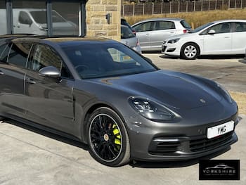 Used Porsche Panamera 2018 for sale - 79652897: Photo