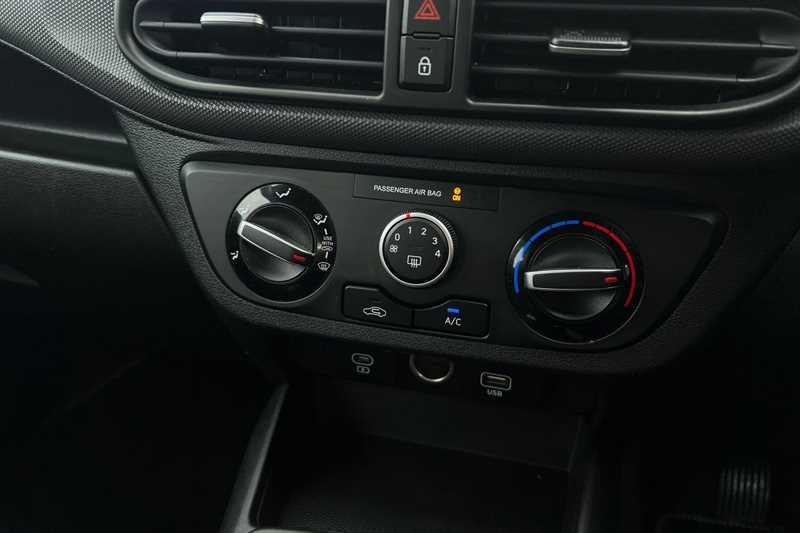 Used Hyundai i10 2023 for sale - 76929567: Photo 15