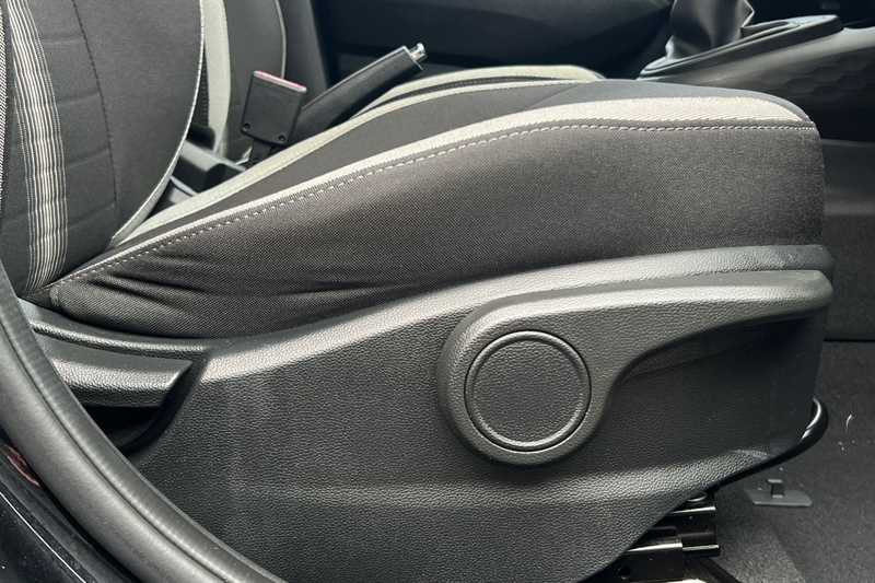 Used Hyundai i10 2023 for sale - 76929567: Photo 26