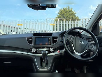 Used Honda CR-V 2017 for sale - 78731574: Photo