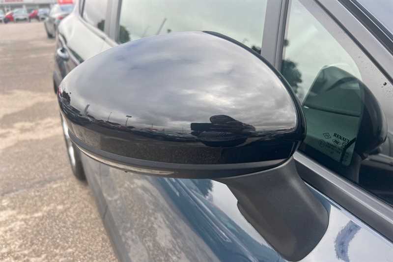 Used Renault Captur 2022 for sale - 77296275: Photo 34