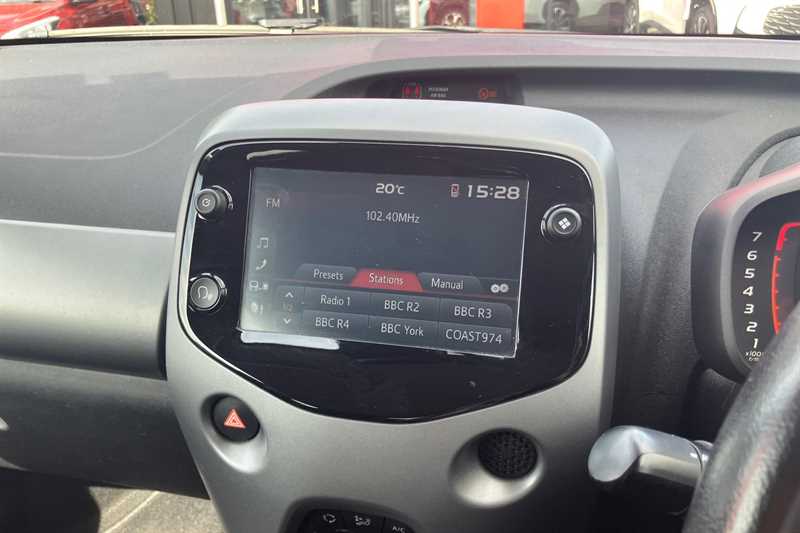 Used Toyota AYGO 2020 for sale - 76525607: Photo 17