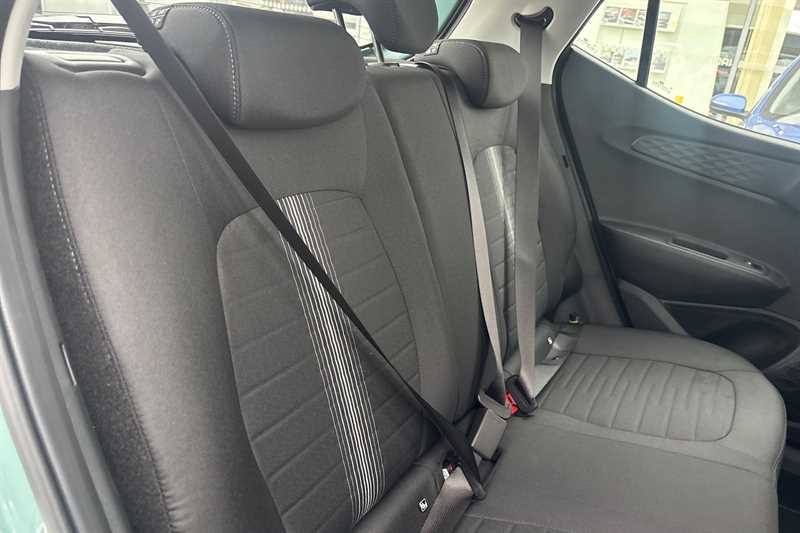 Used Hyundai i10 for sale - 77474115: Photo 24