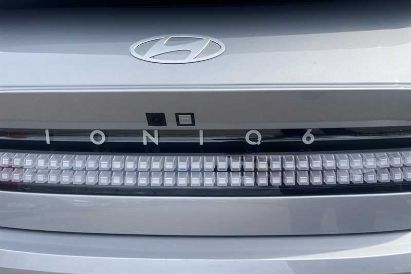 Used Hyundai IONIQ 6 2024 for sale - 76530835: Photo 30