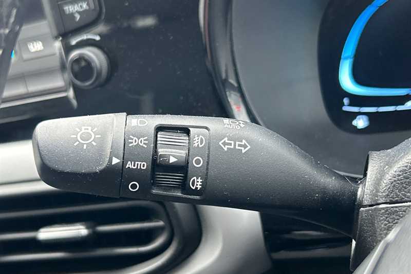 Used Hyundai i10 2023 for sale - 76917830: Photo 43