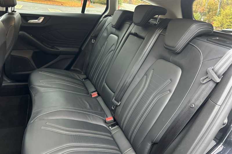 Used Ford Focus 2020 for sale - 76776008: Photo 24