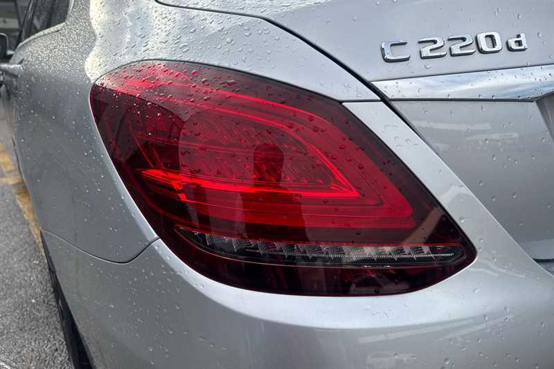 Used Mercedes-Benz C Class 2020 for sale - 76442869: Photo 31