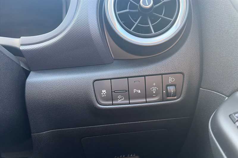 Used Hyundai KONA 2022 for sale - 77887665: Photo 39