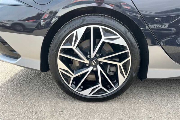 Used Hyundai IONIQ 6 2024 for sale - 75015991: Photo 11