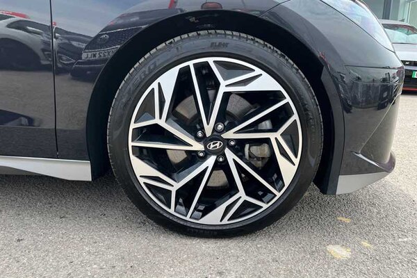 Used Hyundai IONIQ 6 2024 for sale - 75015991: Photo 12