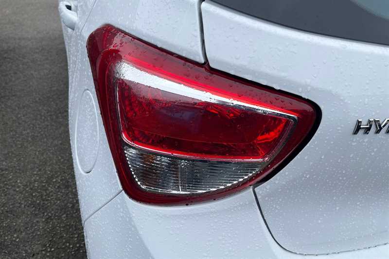 Used Hyundai i10 2016 for sale - 77567069: Photo 31