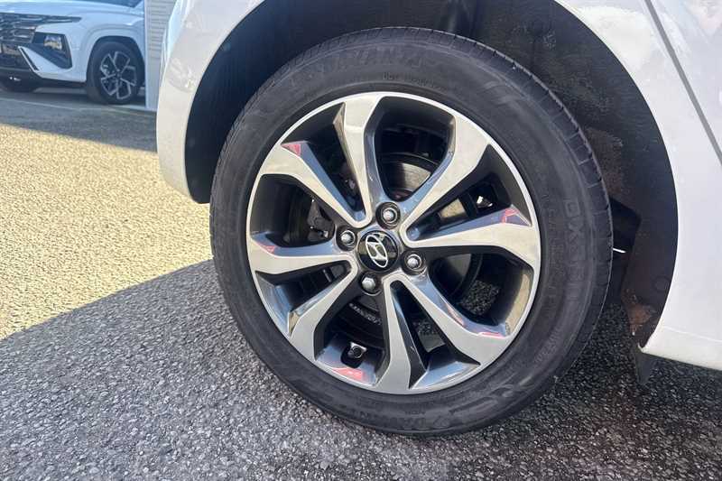 Used Hyundai i10 2018 for sale - 78175338: Photo 9