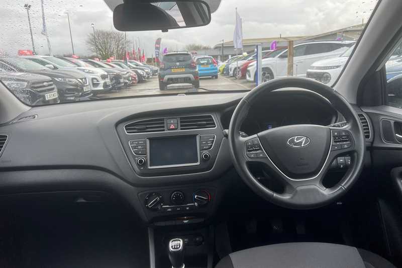 Used Hyundai i20 2020 for sale - 77566435: Photo 13