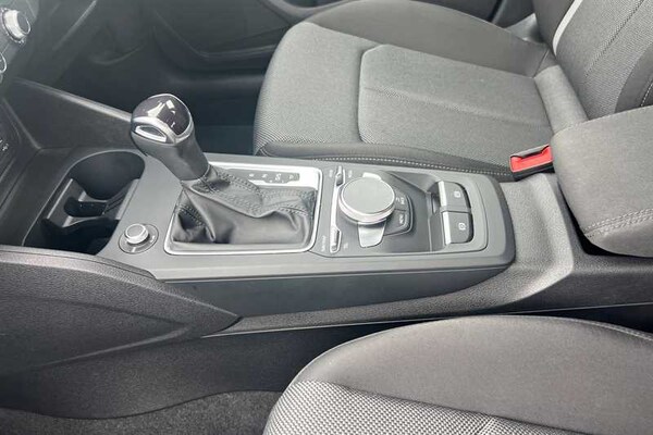Used Audi Q2 2022 for sale - 75603255: Photo 40