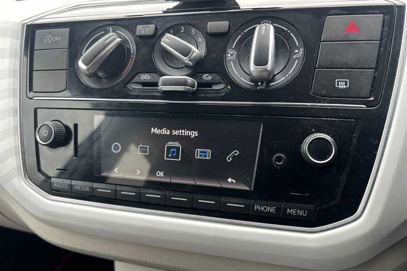 Used Volkswagen up! 2020 for sale - 76462461: Photo 17